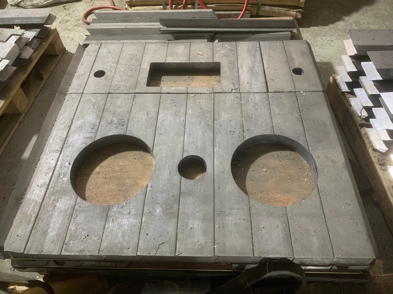 神农架铅合金加工件